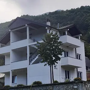 Florini 2023 Apartment Fierze
